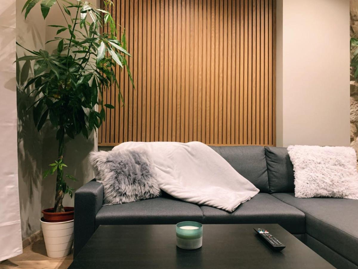 Luxury Townhouse Suite Larissa Extérieur photo